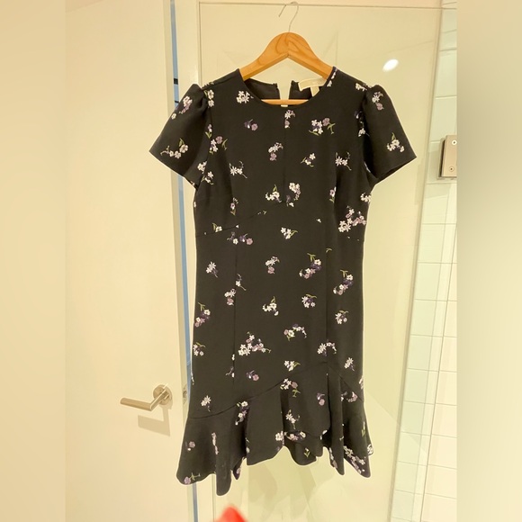 Floral Embroidered Crepe Flounce Dress - Picture 4 of 6